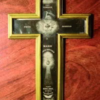 La croix du Curé d'Ars - © OPM France