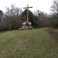 ®RCF34 - Vézelay : Croix du prêche de St Bernard au départ de la 2ème croisade