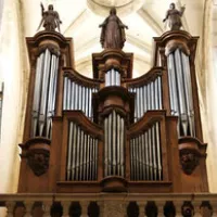 Orgue de la co-cathédrale Notre Dame de Bourg