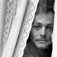  © Photo Etienne George - Collection Christophel - pour le film « PATRICK DEWAERE, MON HÉROS »