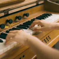 clavier d'orgue (image d'illustration) - © Joey Huang via Unsplash