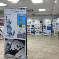 Exposition de l'association Le Crayon, dans la salle "Le Garage"