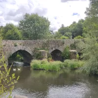 Le pont médiéval de Montrevault-sur-Evre date du XVe siècle. ©RCF Anjou