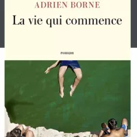 ©hachette