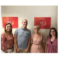 De gauche à droite : Emma REGINATO, Mathieu DEBAST, Valérie LAFAYE et Camille Chuillet