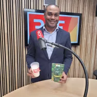 Samuel Philibert-Charles dans les studios de RCF ©RCF Haute-Savoie