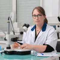 Le Prix Jeunes Talents L'Oréal-Unesco décerné à la chercheuse Elodie Calvez @ Stéphane Jumet