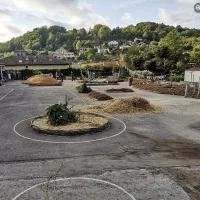 Cour © Ecole des 3 cailloux 