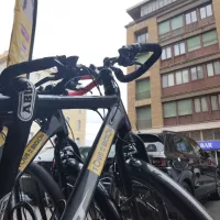 Tous en Biclous propose des vélos électriques ou traditionnels pour des excursions touristiques au départ de Marseille. ©Nina Pavan