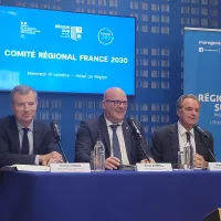 Christophe Mirmand, préfet de région, Bruno Bonnell secrétaire général du plan France 2030 et Renaud Muselier président de la région PACA. 