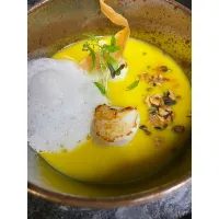 Velouté de butternut noix et Saint Jacques