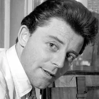 © Wiki Commons. Gérard Philipe en 1955.