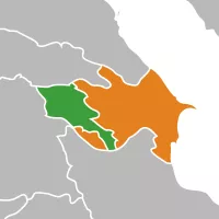 Carte de l'Arménie (en vert) et de l'Azerbaïdjan (en orange) - CC BY-SA 2.5 Marmelad via Wikimedia Commons