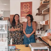 La pâtisserie Au Contraire se situe au 30 rue de Milly à Marseille. Nina Pavan