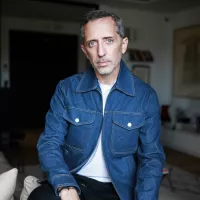 Dans Reste un peu, Gad Elmaleh parle de foi sans tabou ©DR