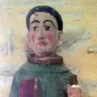 Statue de saint Tanguy en la chapelle de Kersaint ©Wikimédia commons