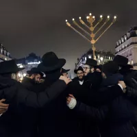 Fête de Hanoucca à Paris, le 19/12/2017 ©Magali Cohen / Hans Lucas