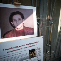 Hommage à Malik Oussekine, étudiant mort sous les coups de policiers au cours d’une manifestation, le 6 décembre 1986, à Paris (Photo du 06/12/2016 ©Nicolas Messyasz / Hans Lucas)