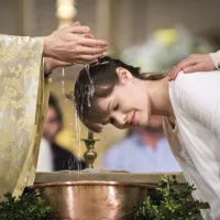 Baptême d'adulte en 2018 ©Corinne SIMON/CIRIC