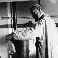 Louis Pasteur dans son laboratoire ©Wikimédia commons