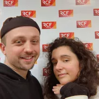 Agathe Denoirjean et Romain Deschamps, chanteurs du groupe Lamuzgueule