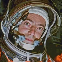 Le premier selfie de Jean-François Clervoy dans l'espace ©JF Clervoy / NASA