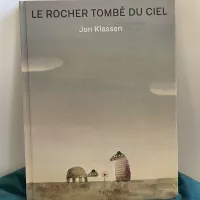 Le rocher tombé du ciel