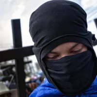 Un manifestant lors de la procession du chemin de croix du Vendredi saint, marquant le premier anniversaire du mouvement anti-Ortega, Managua, le 19/04/2019 ©Juan Carlos / Hans Lucas