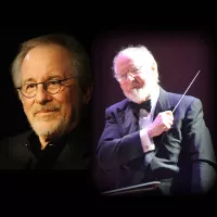 © Wikimedia Commons. Steven Spielberg et John Williams.