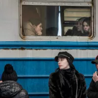 Train de l'exil à Lviv en Ukraine en mars 2022. / Photographie Benedicte Van der Maar - Hans Lucas.