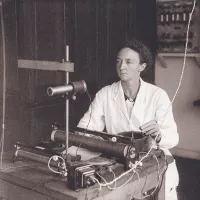  Irène Joliot Curie