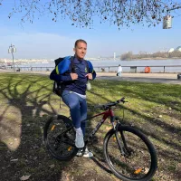 Thomas Ozouf, livreur de repas à Vélo à Bordeaux ©RCFBordeaux.