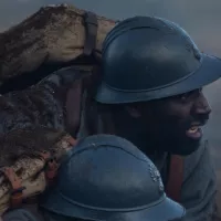 Omar Sy dans le film "Tirailleurs" sorti le 4 janvier 2023 © Marie-Clémence David © 2022 - Unité - Korokoro - Gaumont - France 3 Cinéma - Mille Soleils - Sypossible Africa