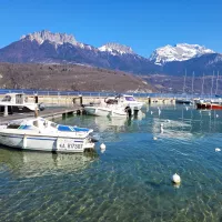 Le Lac d'Annecy, rive ouest. ©Victorien Duchet/RCF Haute-Savoie