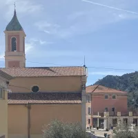 L'église de Tourrette-Levens - Bertrand Gasiglia réseaux sociaux