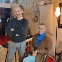 Tous deux musiciens, Olivier et Laure Slabiak ont ouvert un studio d'enregistrement dans une cave troglodytique à Saumur. ©RCF Anjou