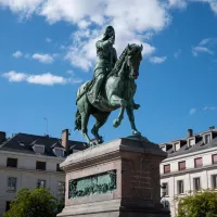 Statue équestre de Jeanne d'Arc, place du Martroi, à Orléans. ©Riccardo Milani / Hans Lucas