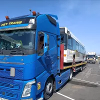 Huit bus du réseau TAO partent pour l'Ukraine (Jean-Baptiste Pierron)