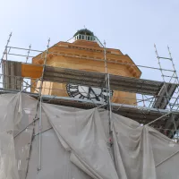 Le clocher de l'église Notre-Dame-du-Port se dévoile à Nice - RCF