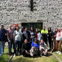 Mohammed Boutrad et les élèves en Français Langue Etrangère ©RCF Haute-Loire