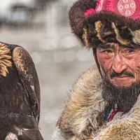 Les dresseurs d' aigles