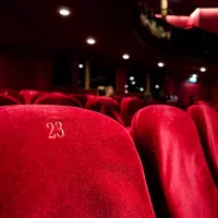 image d'illustration (sièges au Théâtre des Célestins) - © Kilyan Sockalingum via Unsplash
