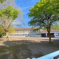 Ancienne école publique Danton à Troyes (@DioceseTroyes)