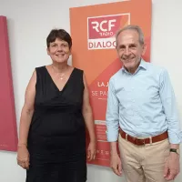 Sibylle Klumpp et Pierre Langeron dans les studios de ©Dialogue RCF