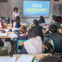 Classe de troisième à l’occasion de l’heure de sensibilisation contre le harcèlement à l’école et le cyberharcèlement © Clément Martin / Hans Lucas