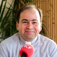 père Fadi Lion Nissan - © RCF Lyon
