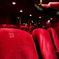 image d'illustration (sièges au Théâtre des Célestins) - © Kilyan Sockalingum via Unsplash