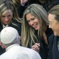 Le pape François parle avec des fidèles, Vatican, le 15/02/2023 ©Massimiliano Migliorato / Hans Lucas