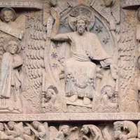 Le tympan de l'abbatiale Sainte-Foy de Conques ©Wikimédia commons