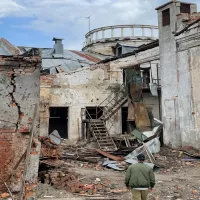 Bâtiments détruits dans la région de Chernihiv, en Urkaine. ©Unsplash